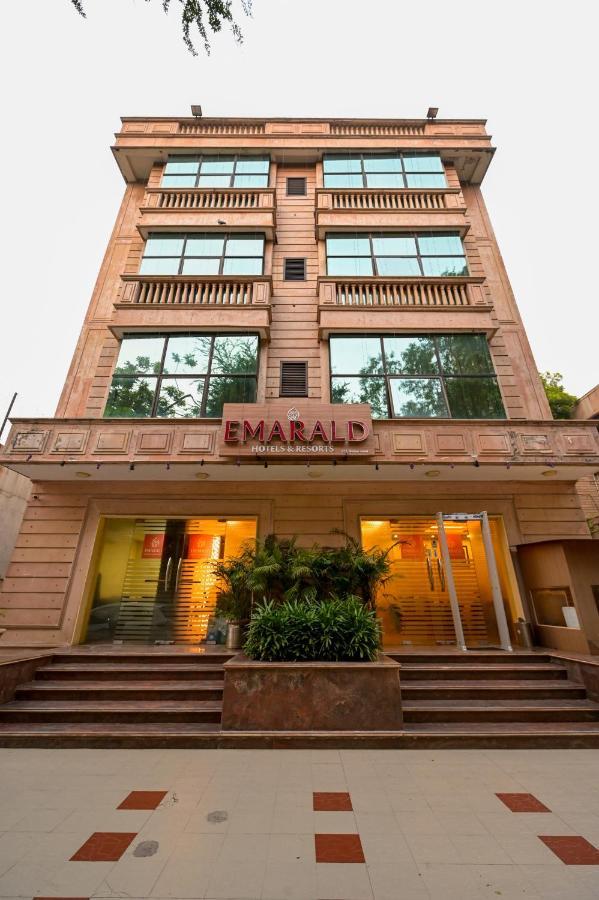 Hotel Emarald, Új-Delhi Kültér fotó