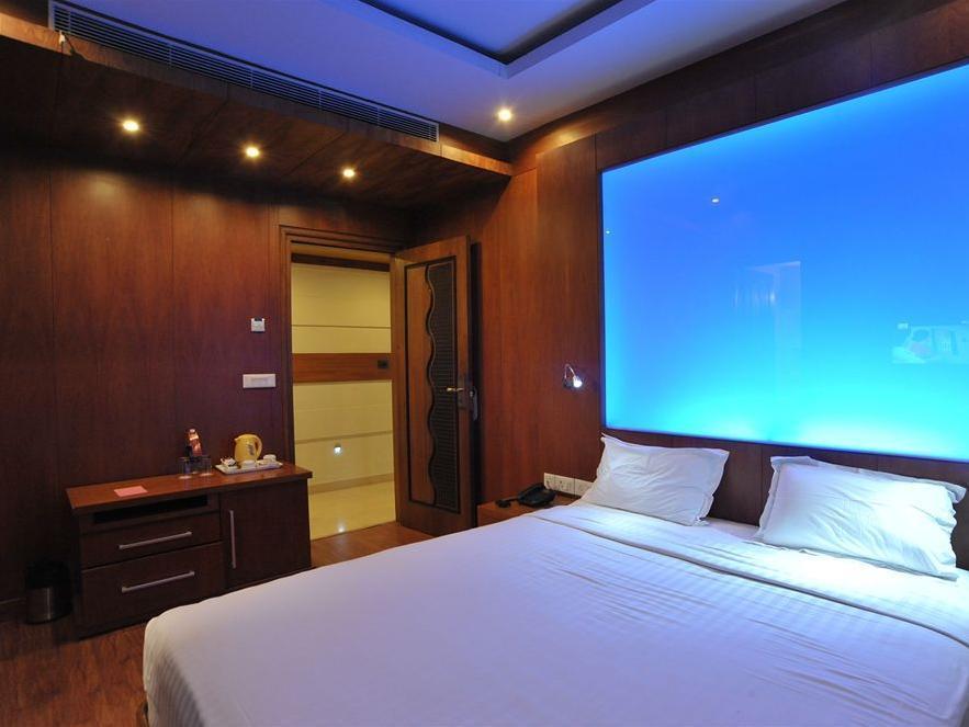Hotel Emarald, Új-Delhi Kültér fotó