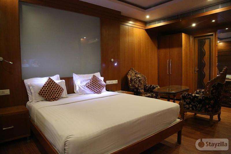 Hotel Emarald, Új-Delhi Kültér fotó