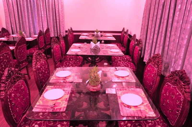 Hotel Emarald, Új-Delhi Kültér fotó